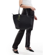 tote bag carabiner in black