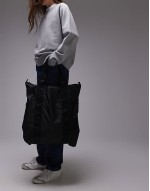 unisex 36-hr overnight tote bag in black